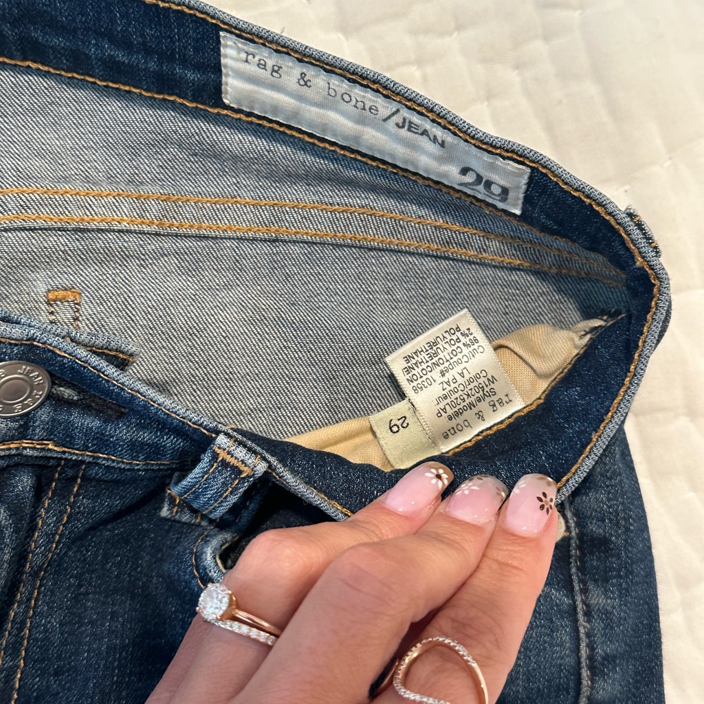 Rag & Bone Size 29 Ripped Skinny Jeans